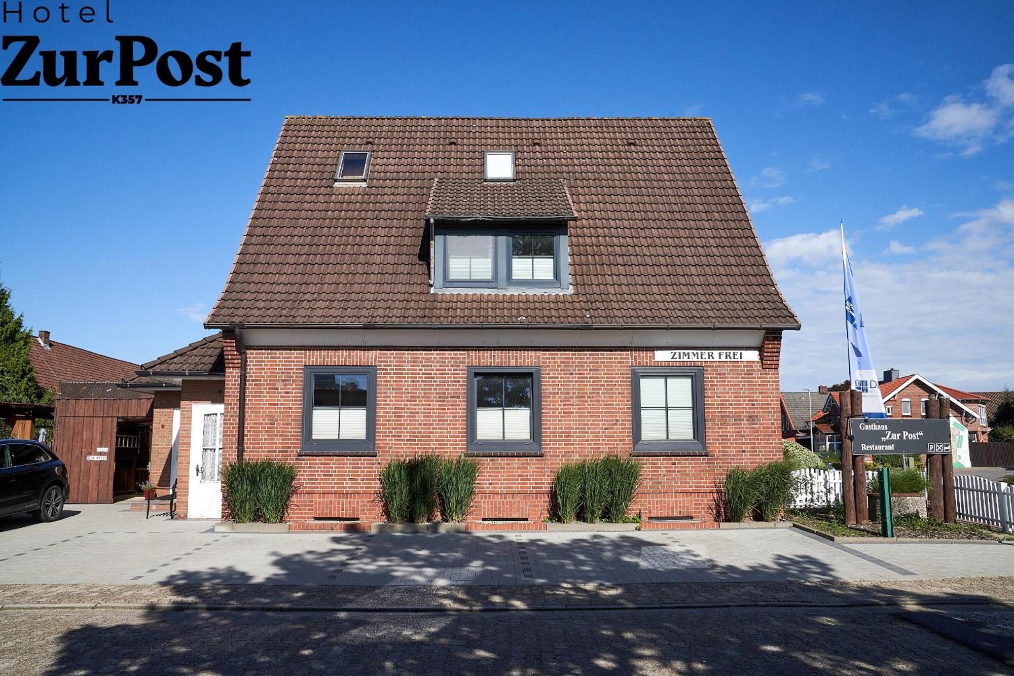 K357 - Hotel & Restaurant "Zur Post" In Otterndorf Bei Cuxhaven Esterno foto
